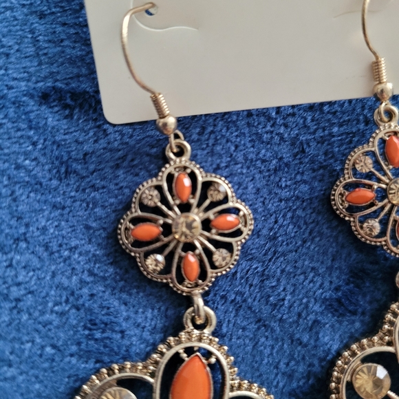 Boho Style Earrings - Picture 4 of 5